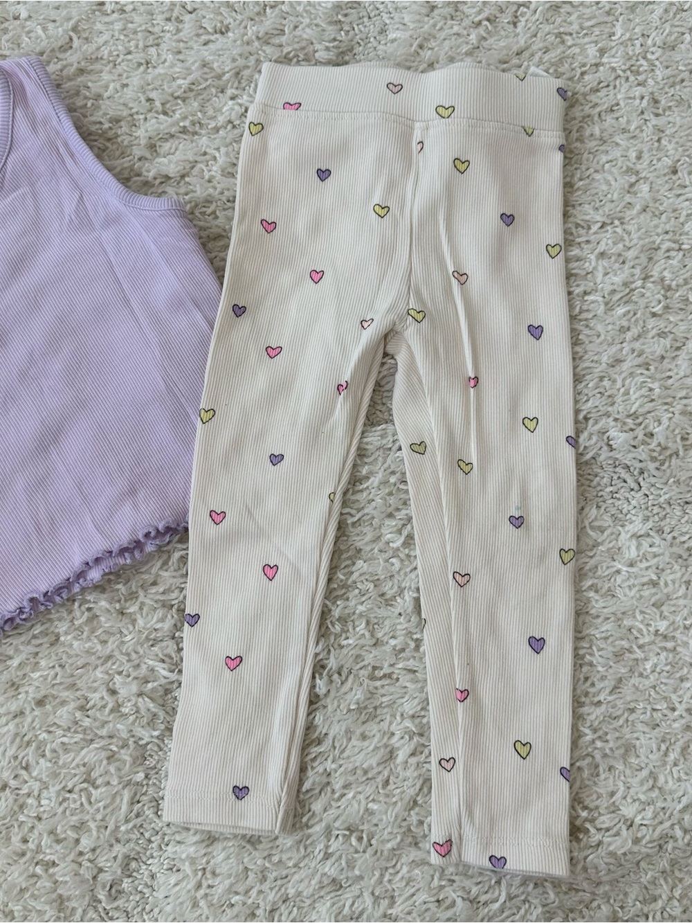 Zara & H&M Ribbed Heart Set - Picture 2 of 9